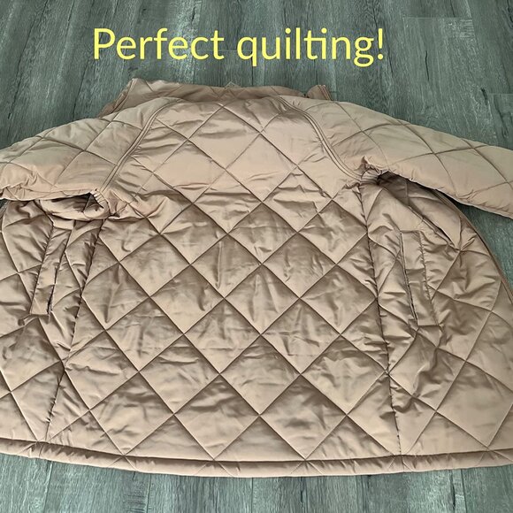 Amazon Essentials Women's Medium Camel Mid Length Puffer Coat - Picture 9 of 10